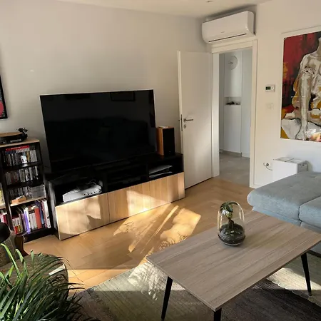 Crassula Aurea Apartman